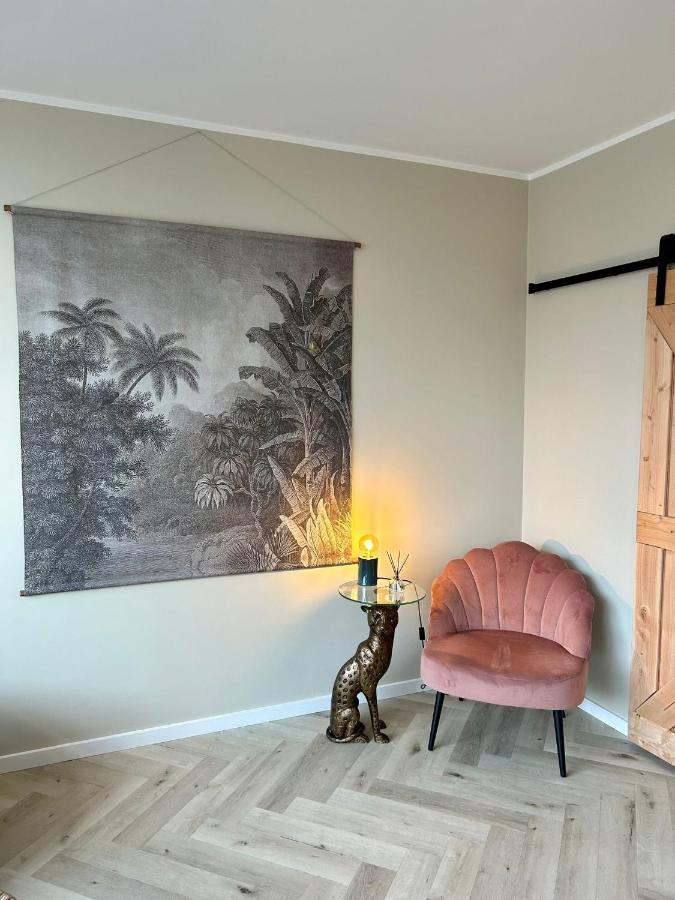 Amsterdam 34, Private Garden Appartement *